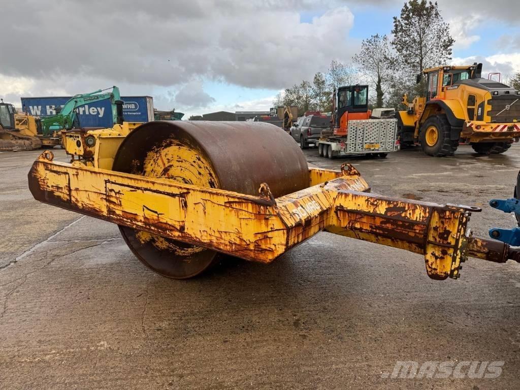 Bomag BW 6 Twin drum rollers