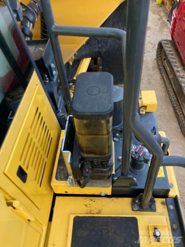 Komatsu HM 300-5E Articulated Haulers