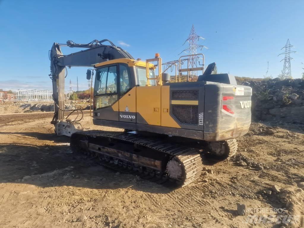 Volvo EC 220 E Crawler excavators
