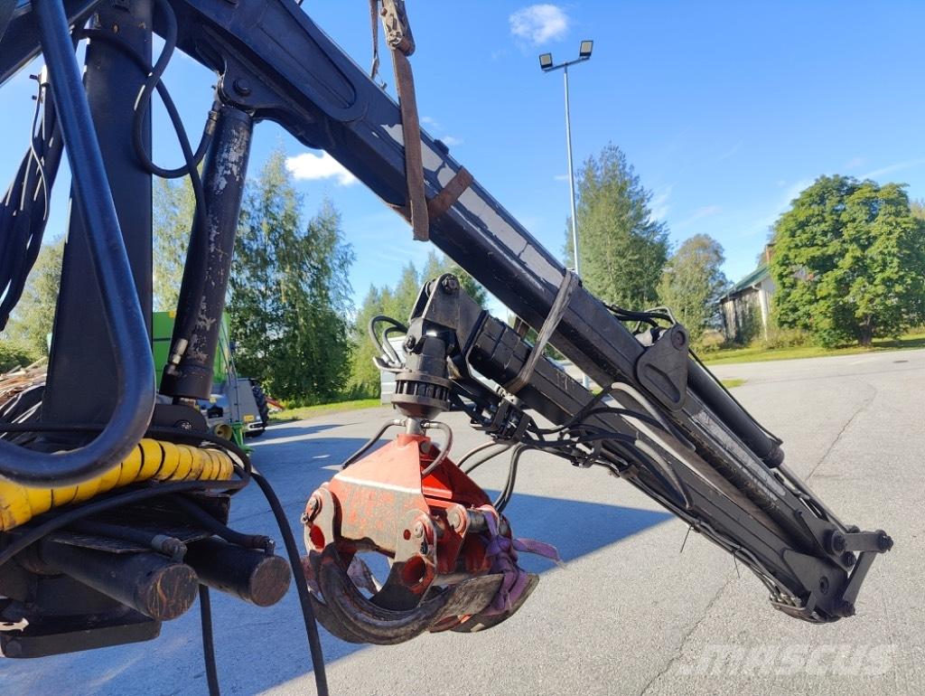 Farmi Forest 3861 Knuckle boom loaders