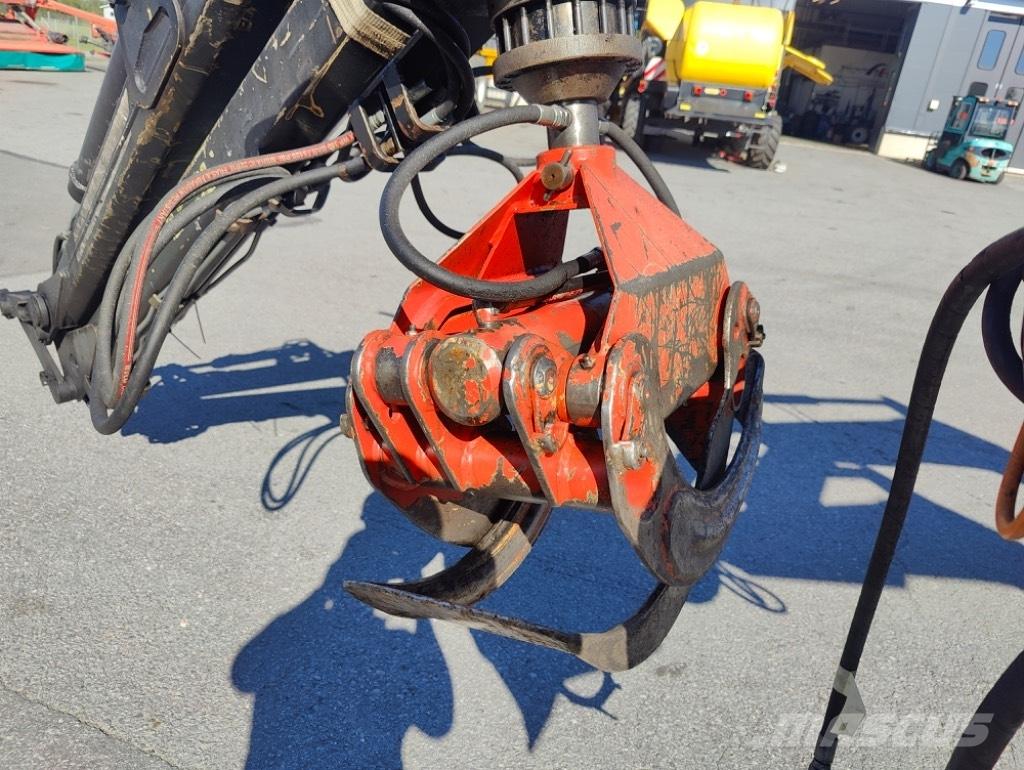 Farmi Forest 3861 Knuckle boom loaders