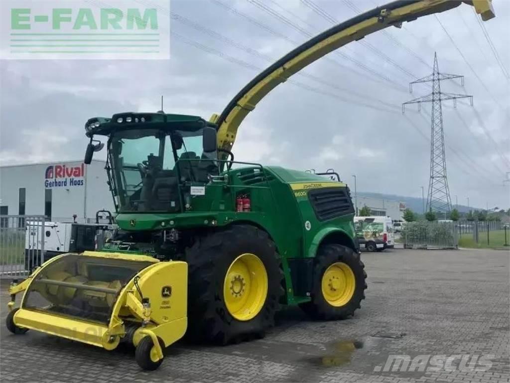 John Deere 8600i Forage harvesters