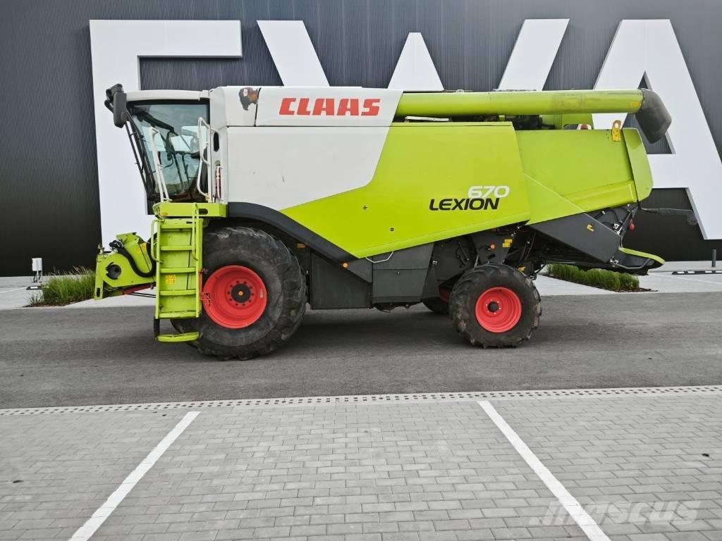 CLAAS Lexion 670 Combine harvesters