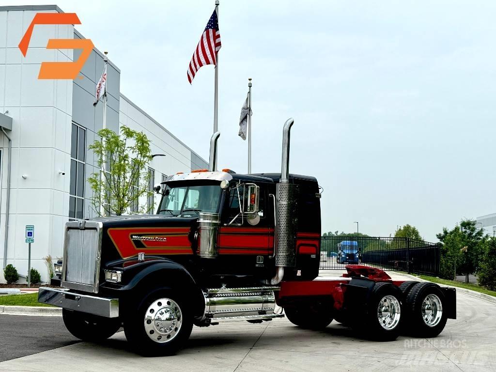Western Star 4900 SF Prime Movers