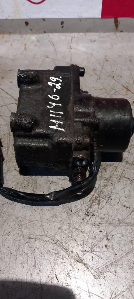 MAN TGS.   85417236122 Hydraulics