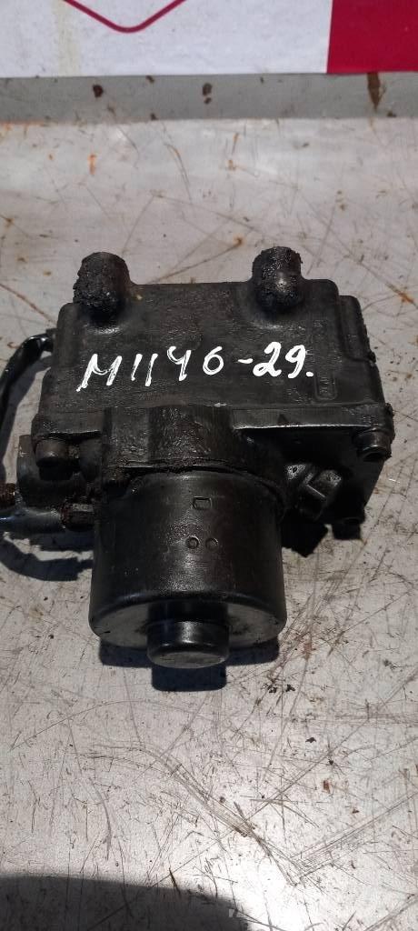 MAN TGS.   85417236122 Hydraulics