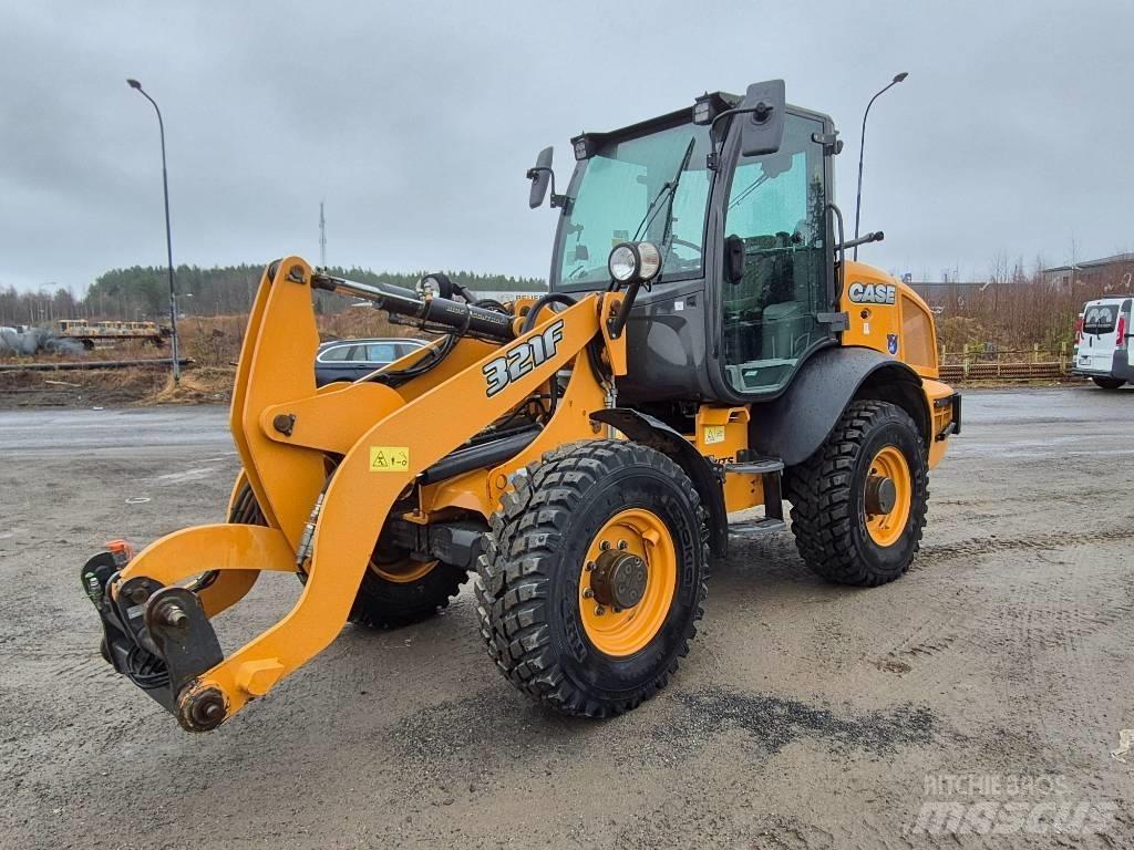 CASE 321 F Wheel loaders