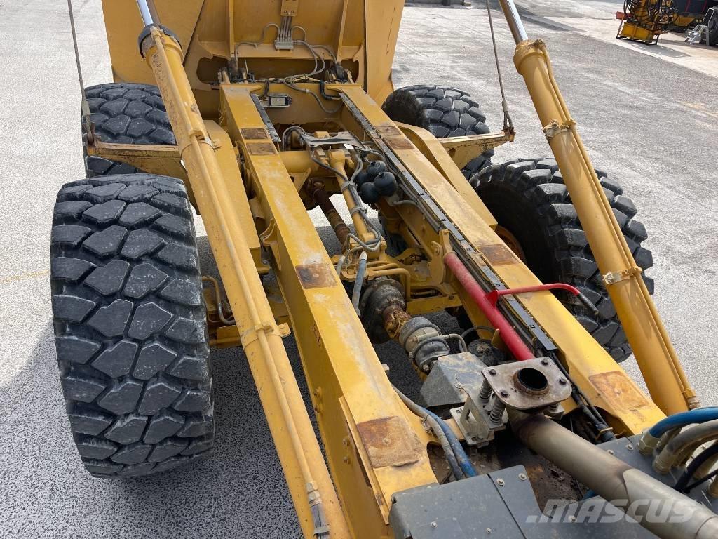 Bell B 35 E 2x units Articulated Haulers