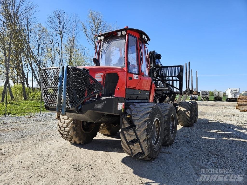 Komatsu 895 Forwarders