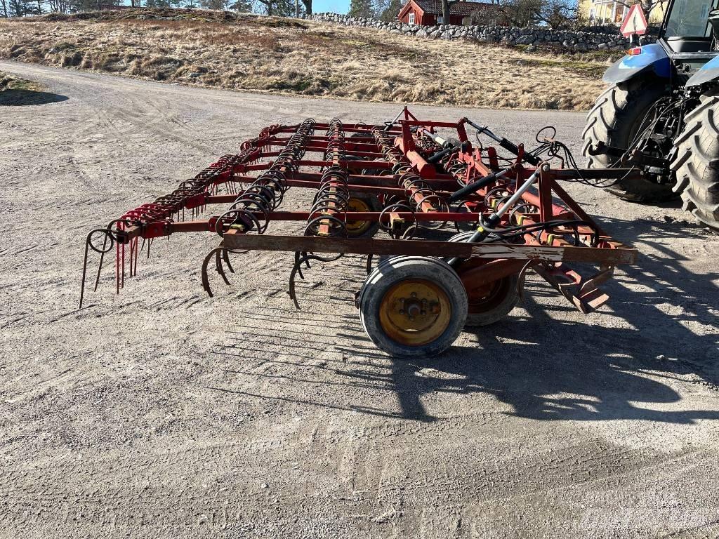 Väderstad NZ Harrows