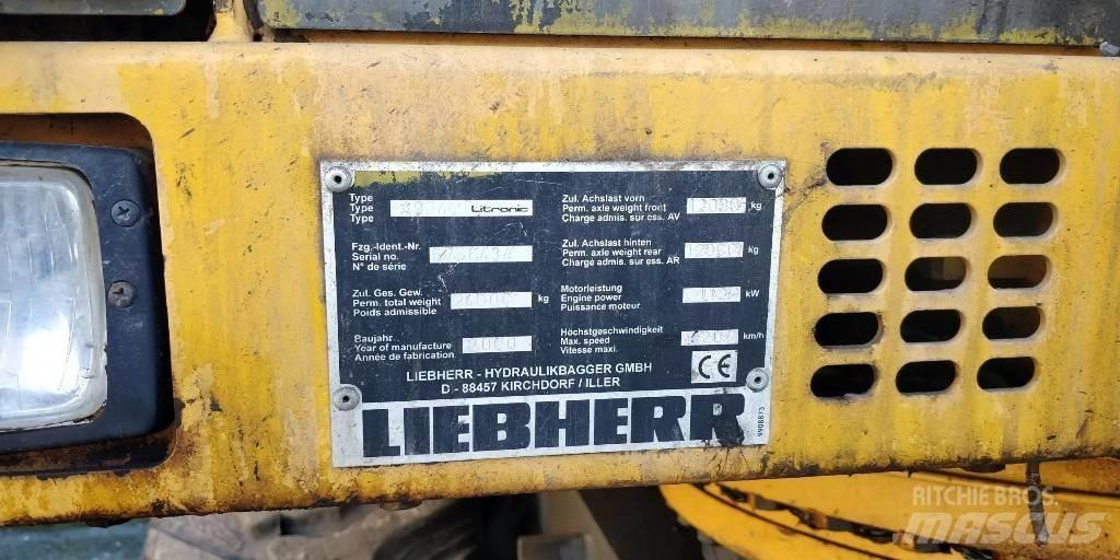 Liebherr A924 Wheeled excavators