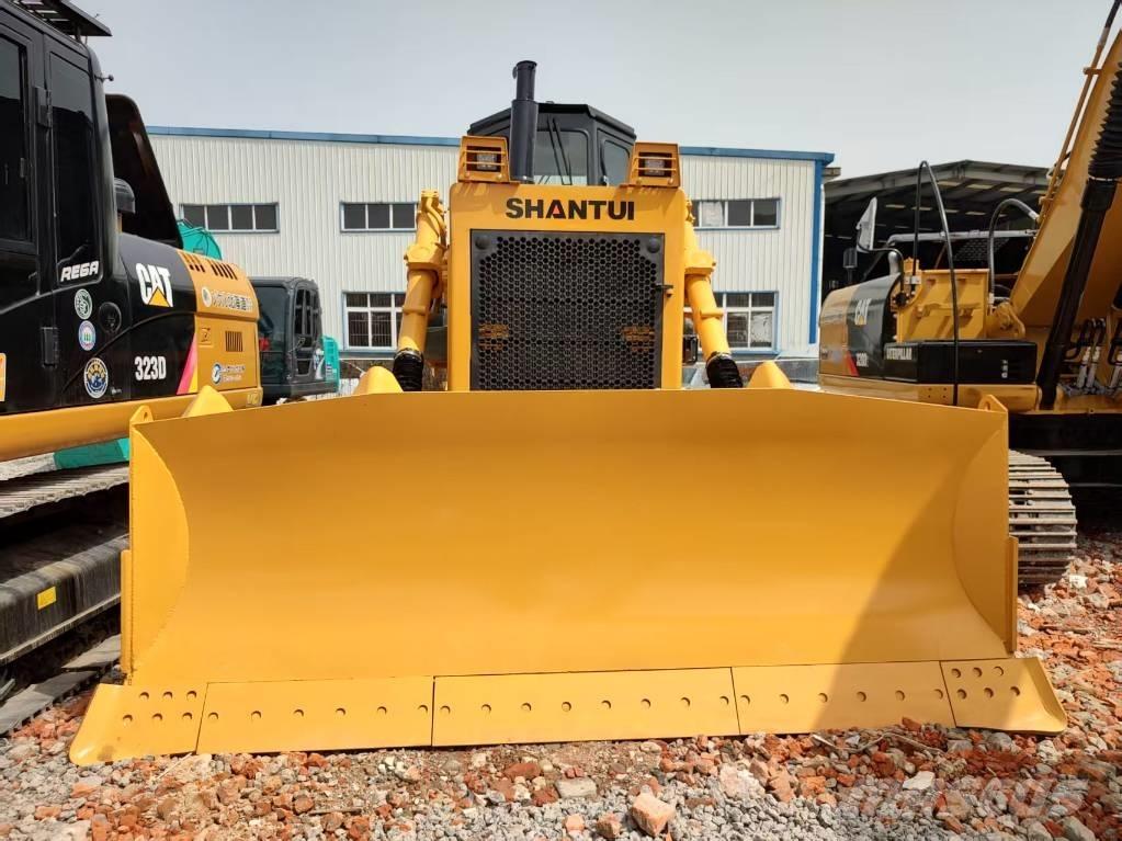 Shantui SD22 Crawler dozers