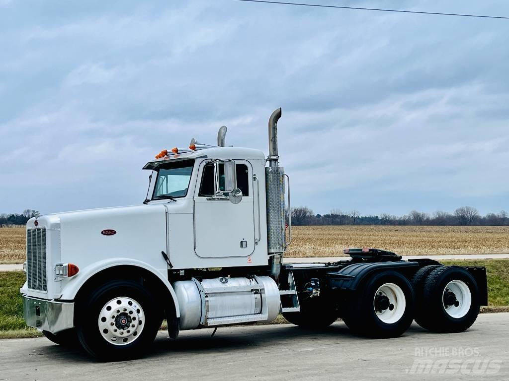 Peterbilt 378 Prime Movers
