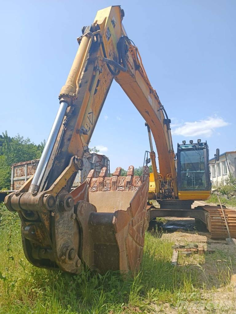 JCB JS 220 LS Crawler excavators