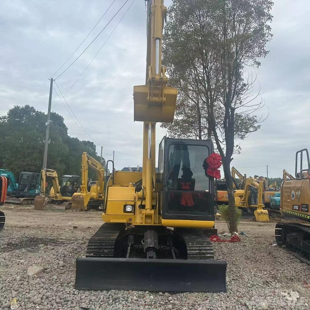 Komatsu PC 70-8 Crawler excavators