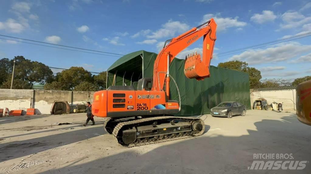 Hitachi ZX 200 Crawler excavators