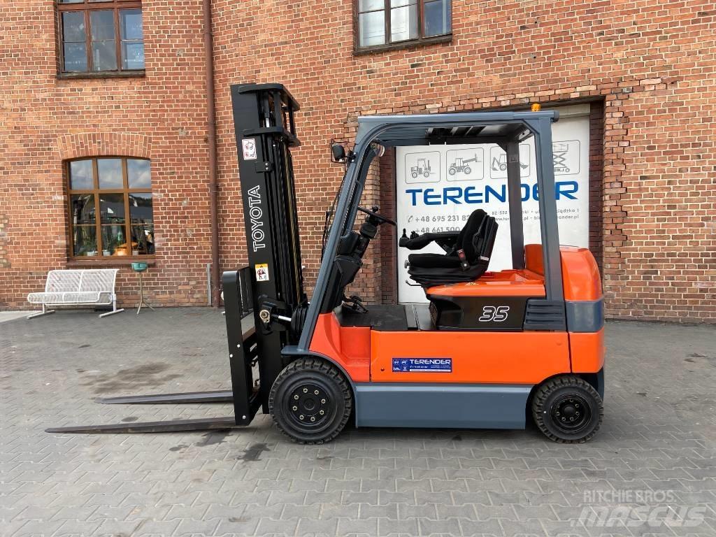 Toyota 7FBMF35 Electric forklift trucks