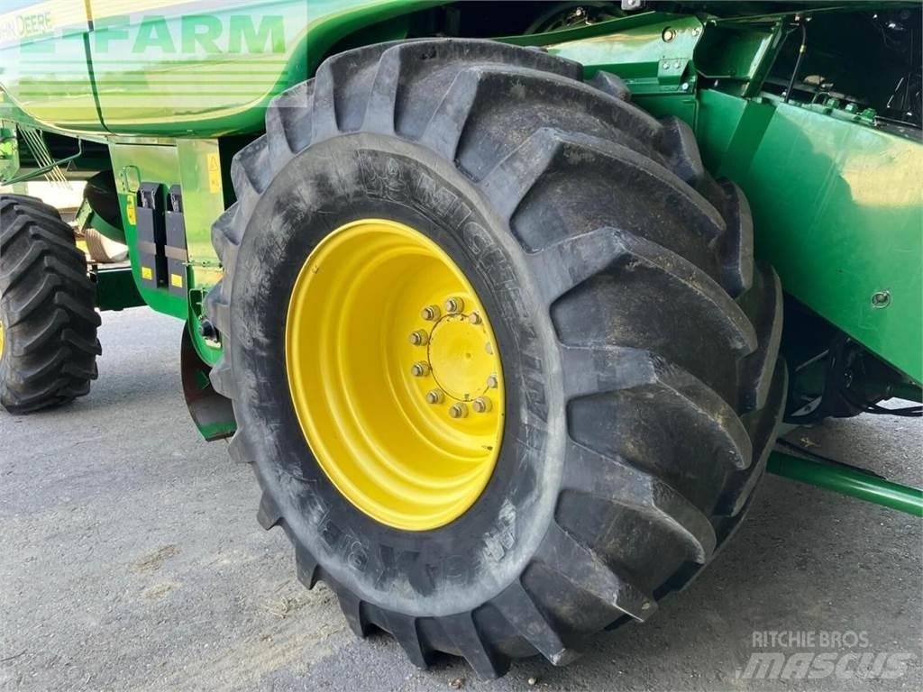 John Deere t560hm Combine harvesters