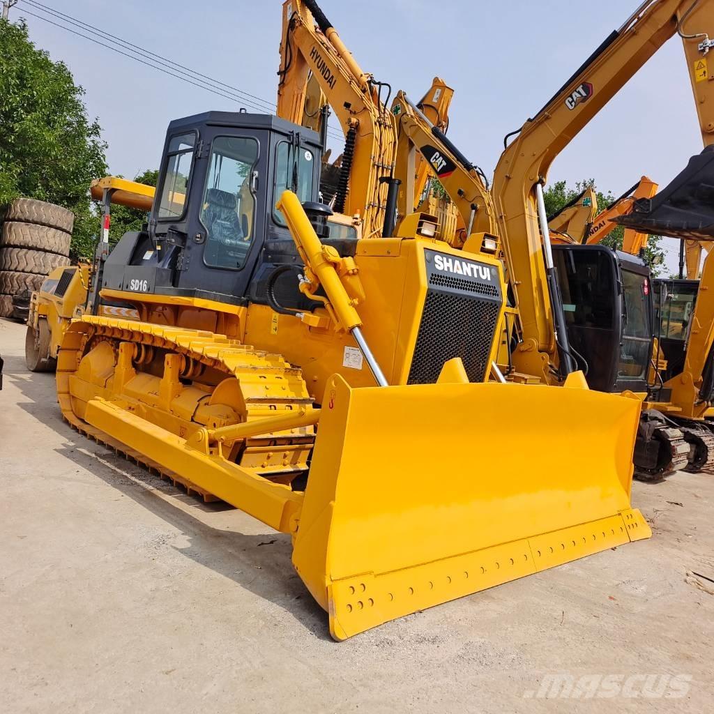 Shantui SD 16 Crawler dozers