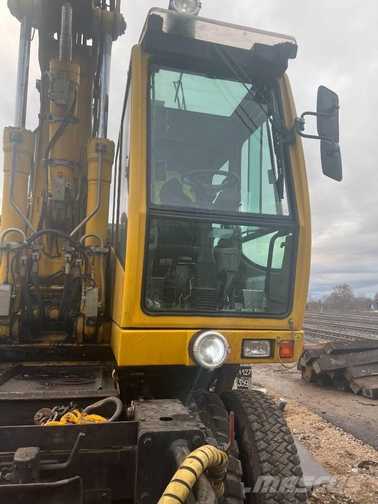 Liebherr A 900 C ZW Special excavators