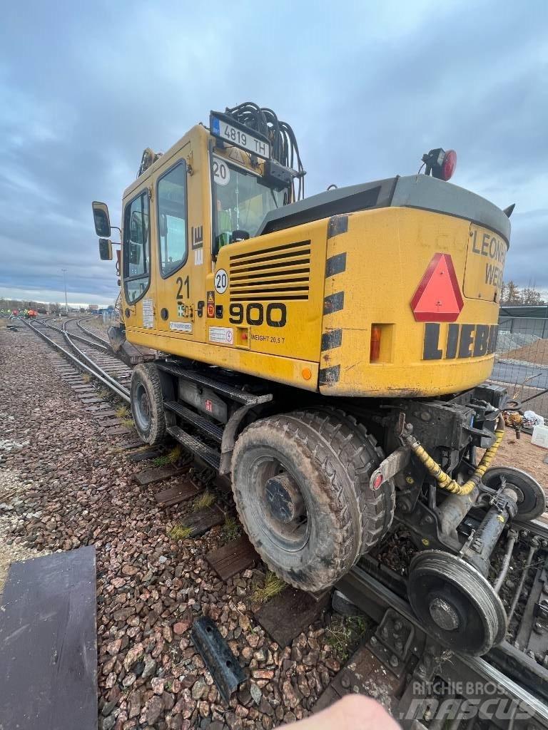 Liebherr A 900 C ZW Special excavators