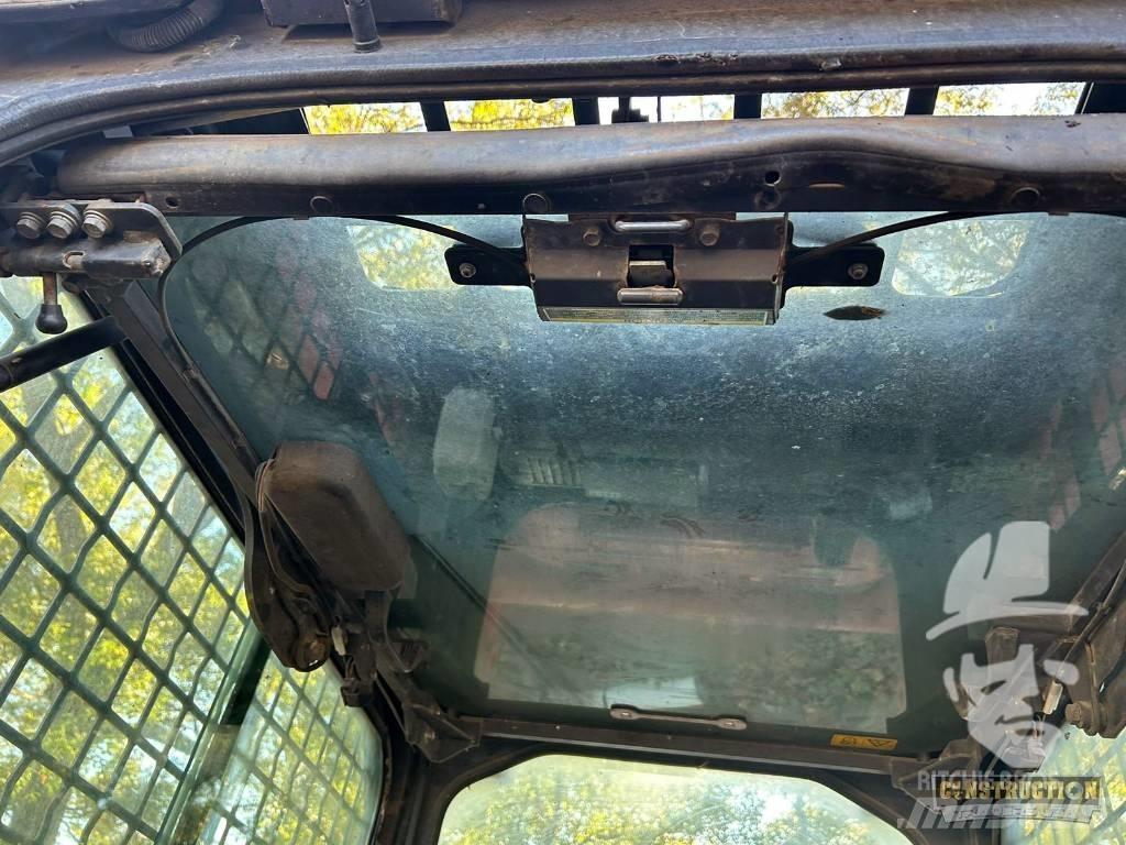 Kubota SVL 75-2 Skid steer loaders