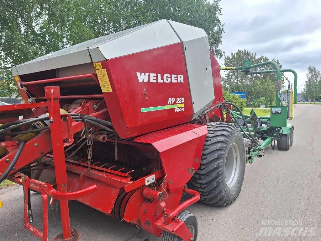 Welger 220 Profi Round balers