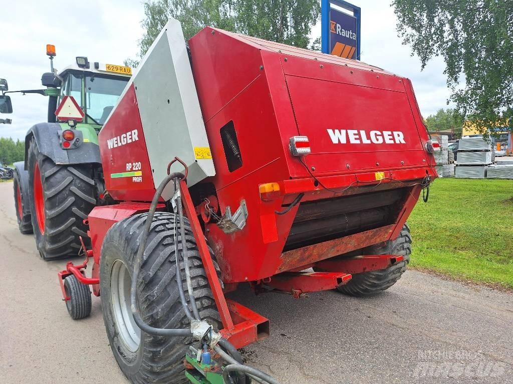 Welger 220 Profi Round balers