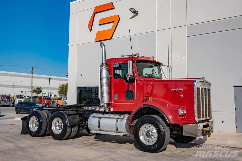 Kenworth T 800 Prime Movers