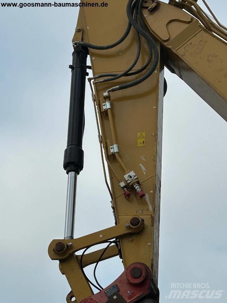 CAT 326 F LN Crawler excavators