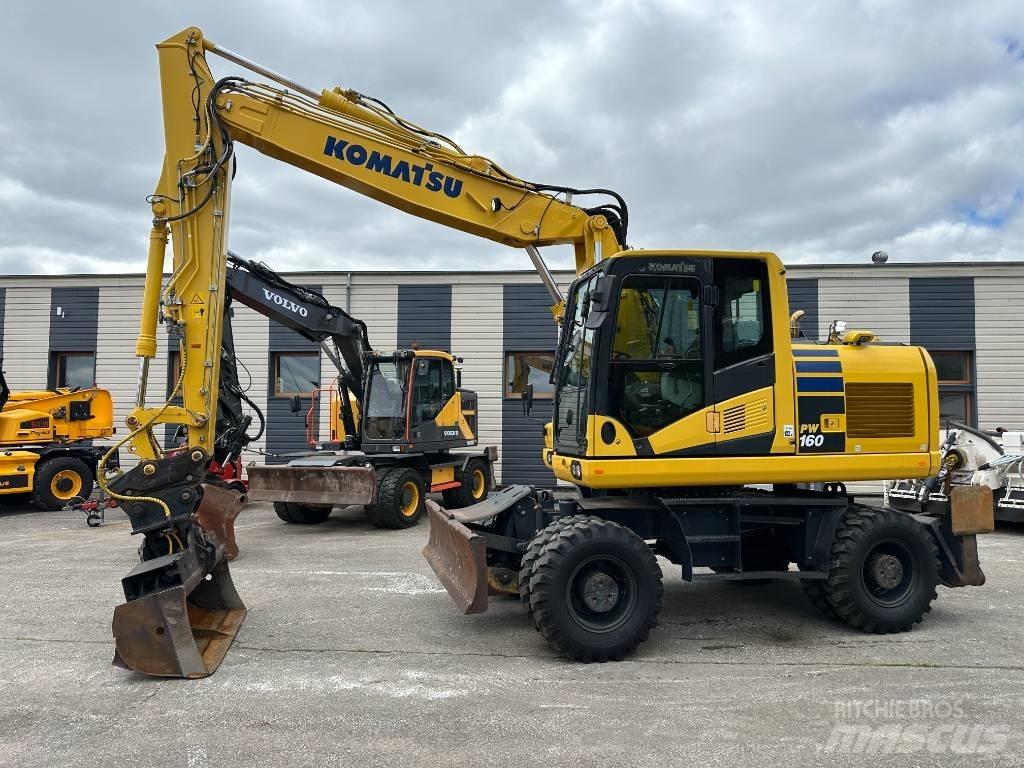 Komatsu PW160-11 Wheeled excavators