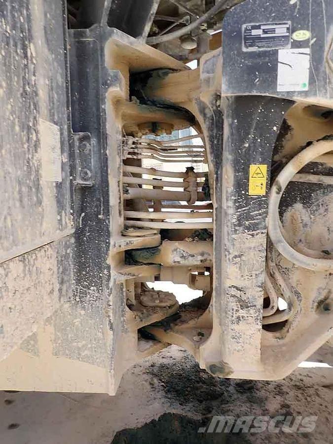 Komatsu WA600-8EO Wheel loaders