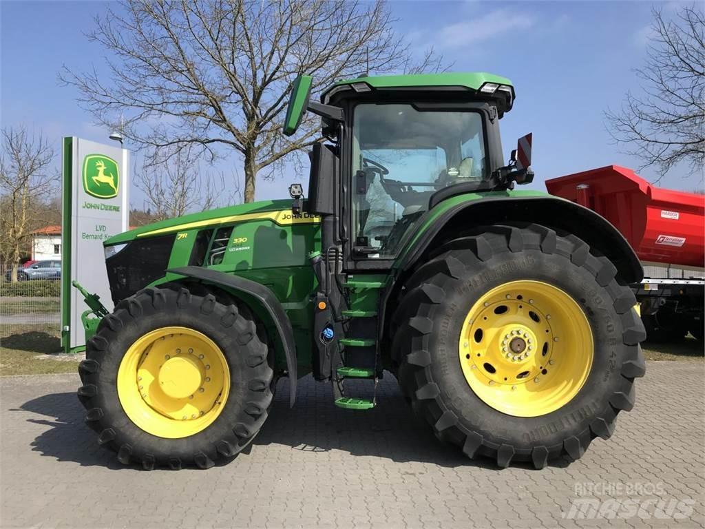 John Deere 7R 330 Tractors