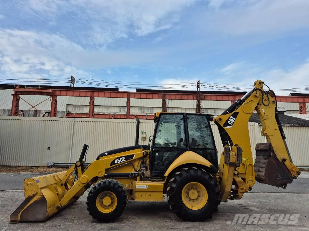 CAT 450 E Backhoe