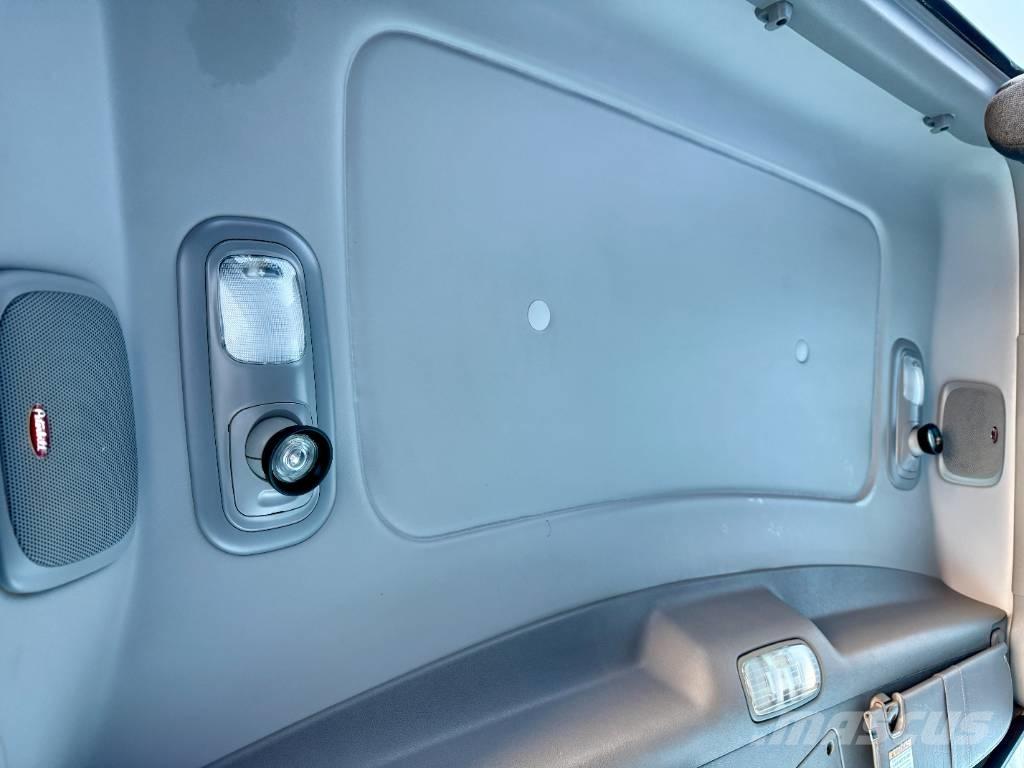 Peterbilt 389 Prime Movers