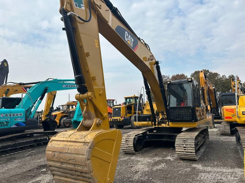 CAT 320 D2 Crawler excavators