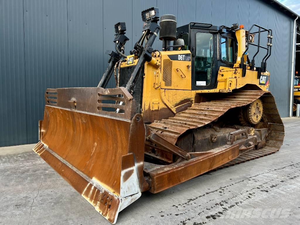 CAT D6T LGP Crawler dozers