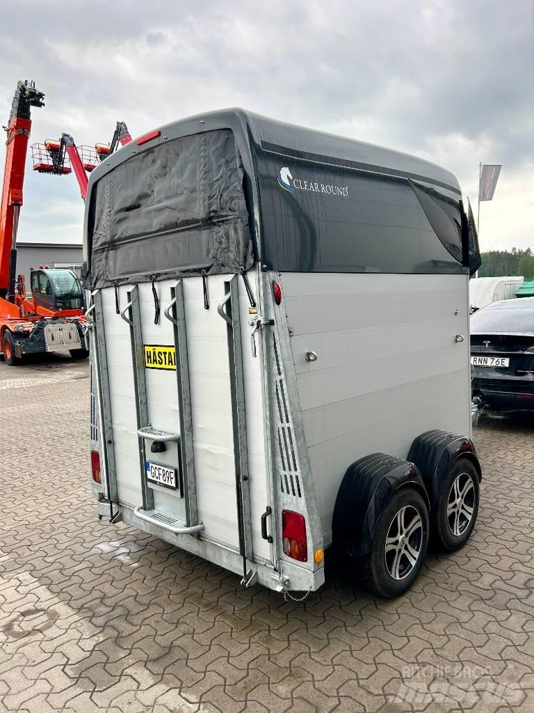  Clear Round  Alu Livestock transport