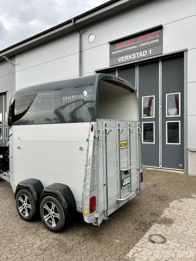  Clear Round  Alu Livestock transport