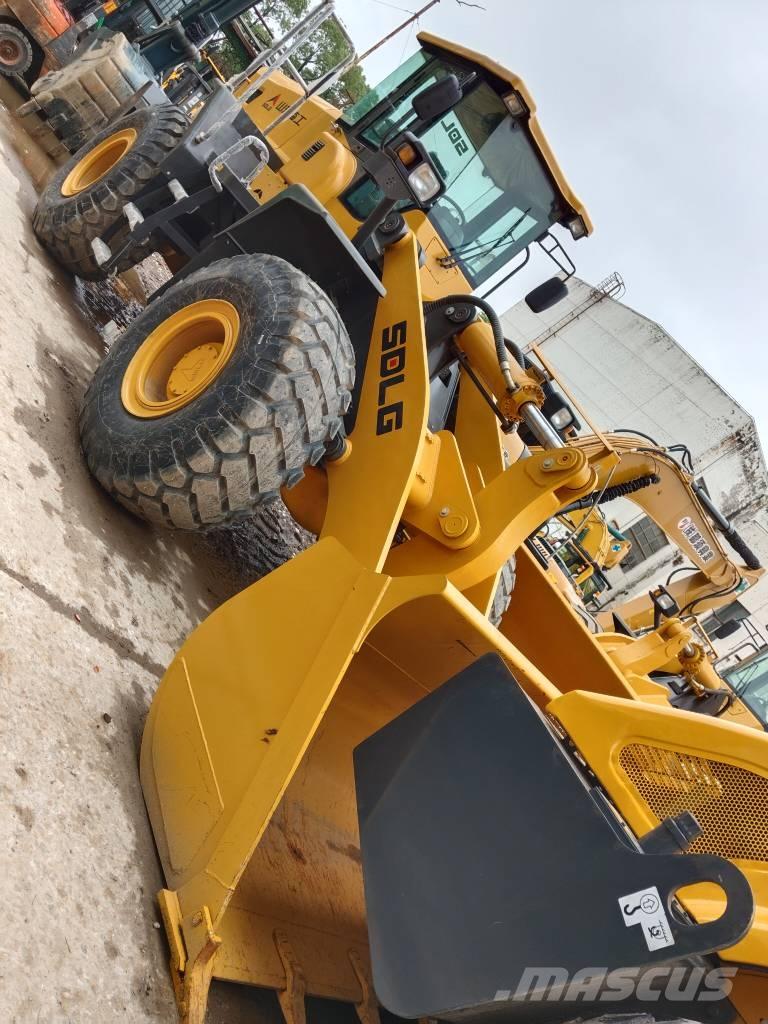 SDLG LG 956 F Wheel loaders