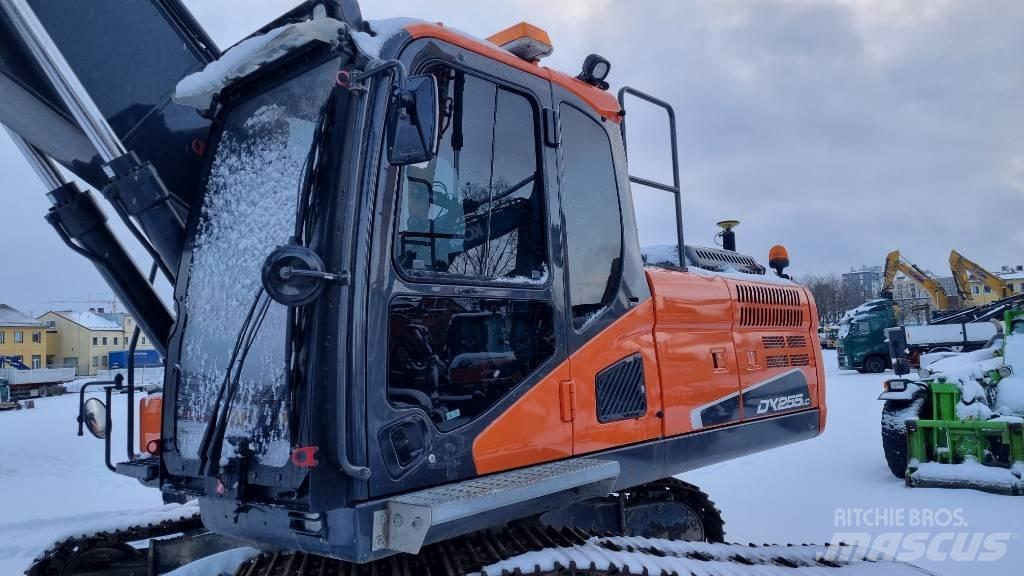 Doosan DX 255 LC-5 Crawler excavators