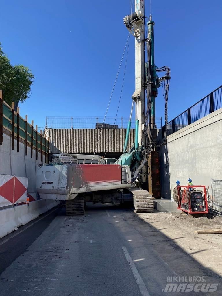 Casagrande B360XP Drilling rigs