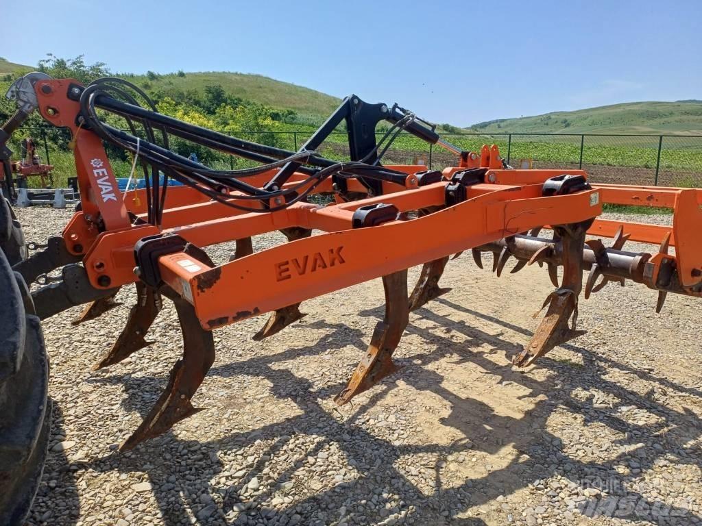 Evak Y62 Farm machinery