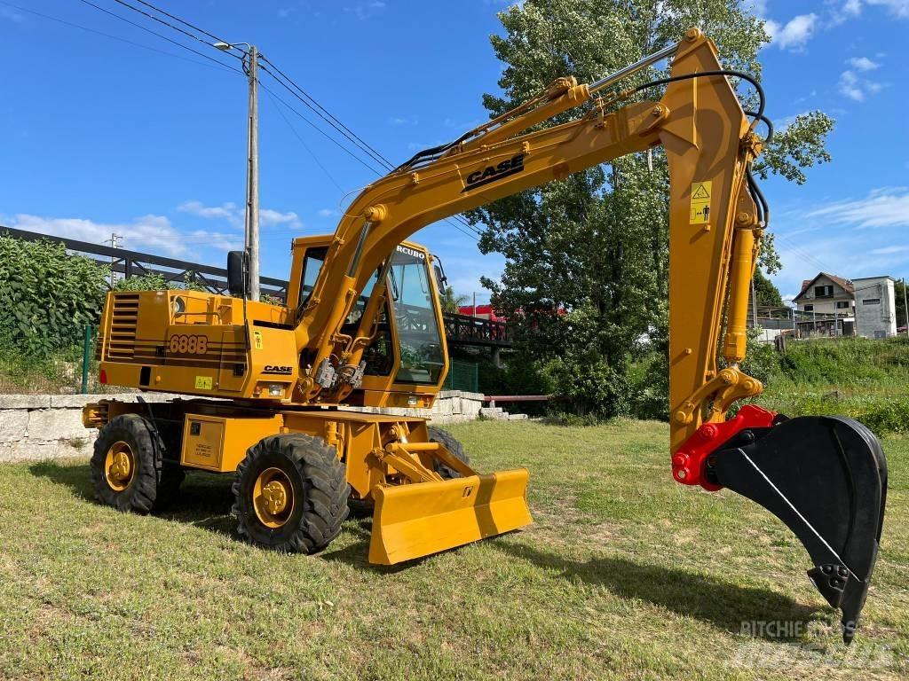 CASE 688 B Wheeled excavators