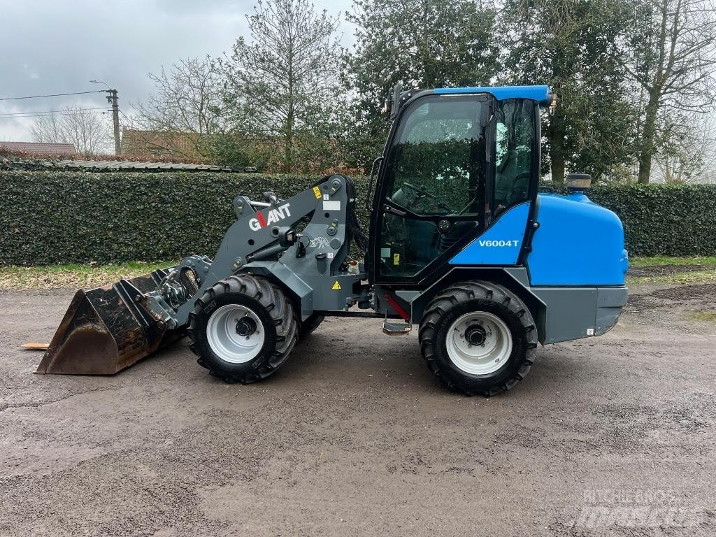 GiANT V 6004 T Multi-purpose loaders