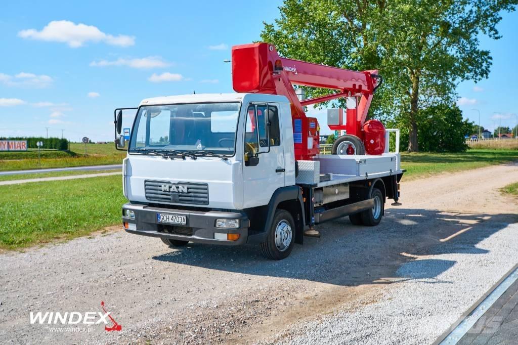 Wumag WT 170 Truck mounted platforms