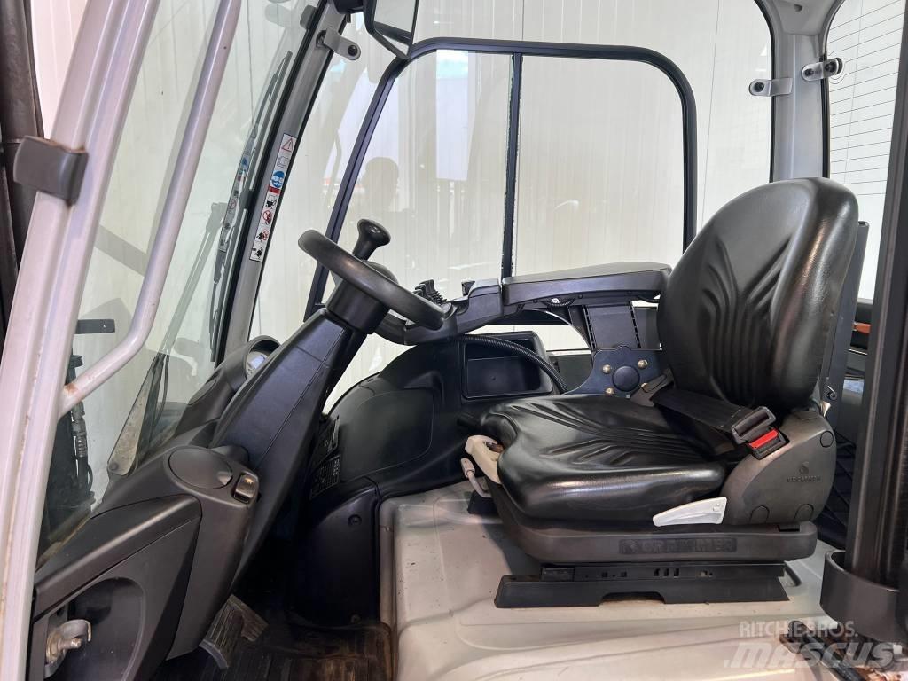 Still RX60-25 Electric forklift trucks
