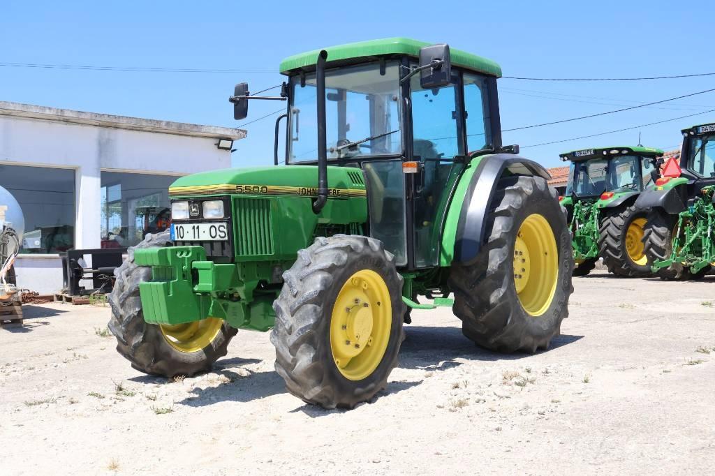 John Deere 5500 STD Tractors