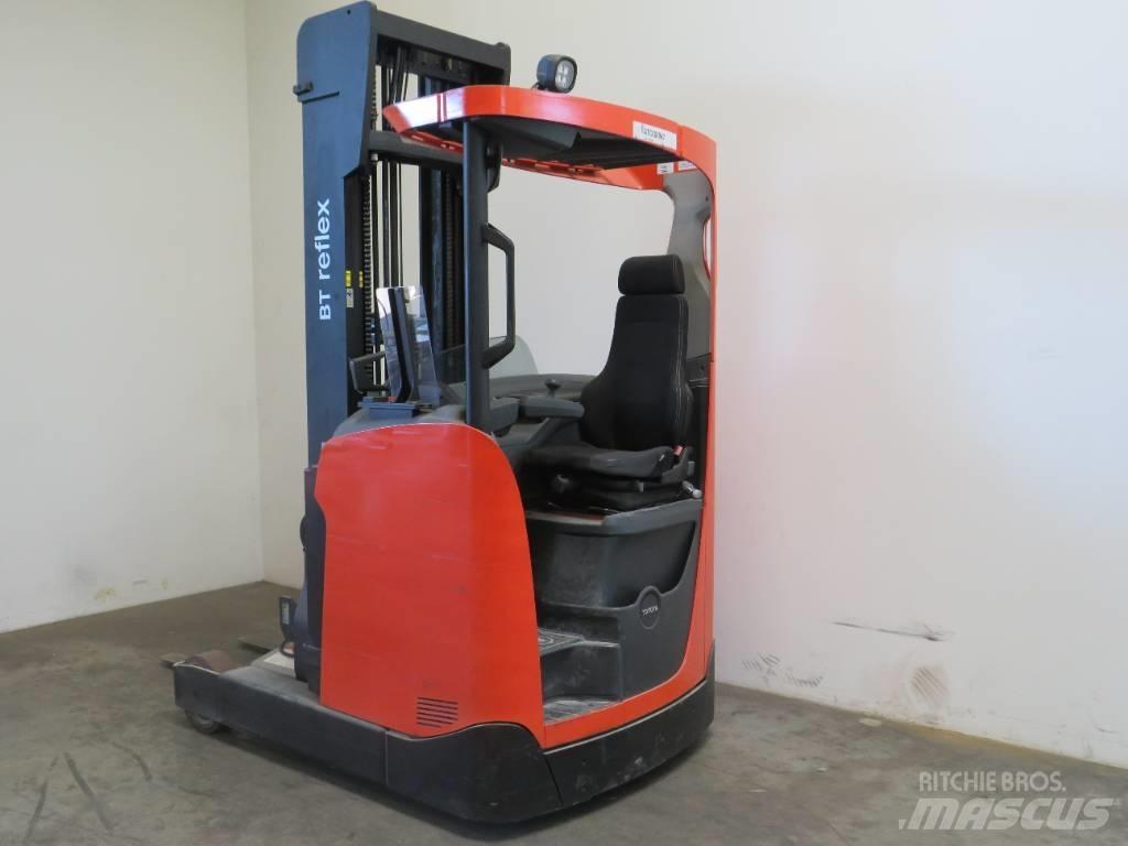 BT RR E 160 H Reach truck