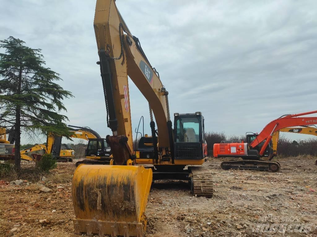 CAT 320 D Crawler excavators